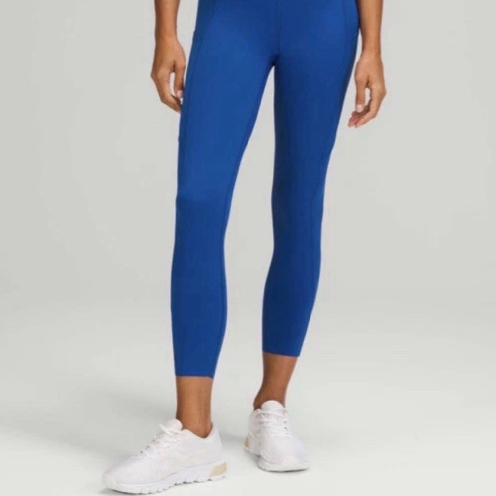 Lululemon Fast n Free High Rise Vibrant Symphony Blue sz 0 excellent condition